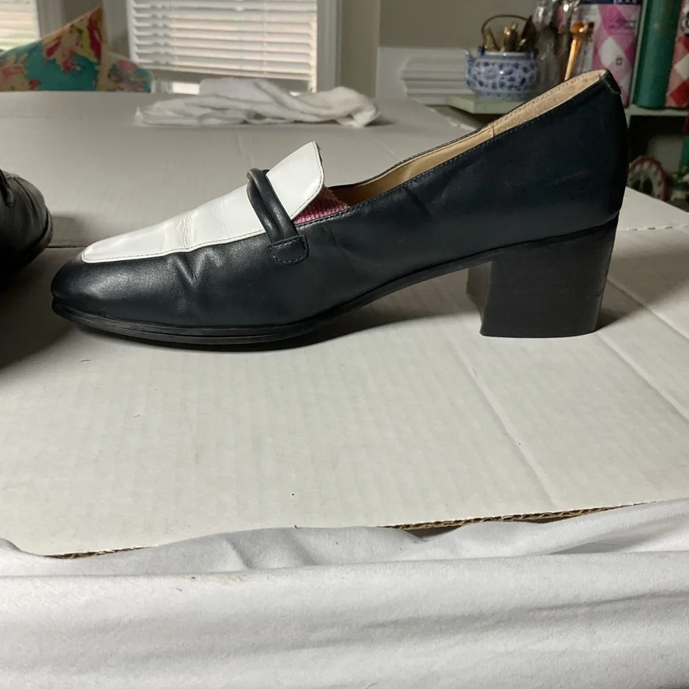 90s Jones New York Black and White loafer with chunky heel - Picture 4 of 7